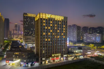 蘇州灣東太湖維也納國際飯店 友誼商城（永康路店）附近的飯店