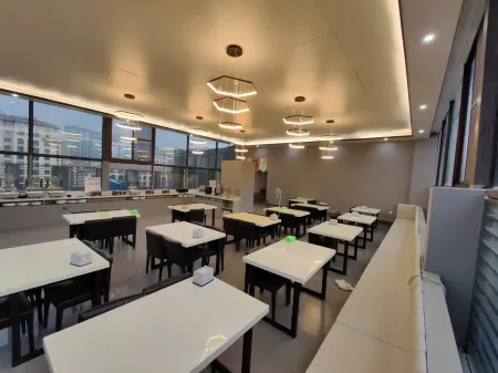 Xinyue Hotel Отели рядом с достопримечательностью «Huangshanjian»