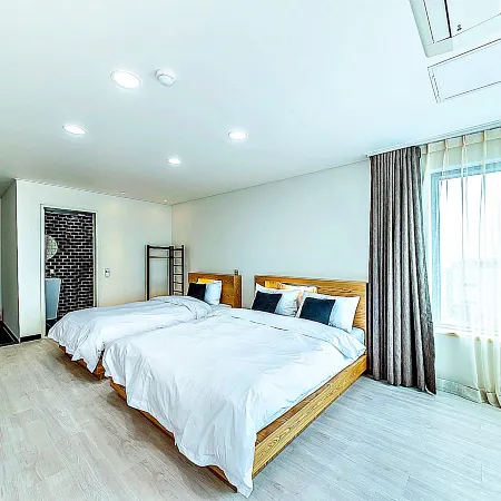 Nine Boutique Hotel Отели рядом с достопримечательностью «Храм Ёнхваса»