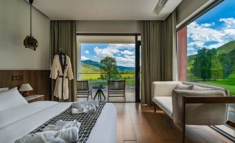 Bowan•Valley Hotel