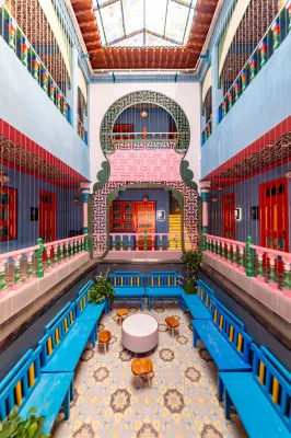 Kuqa Mijiang Yunshe B&B (Kuqa Wangfu) 진차오 쇼핑 플라자 (문화 도로) 주변 호텔