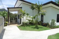 Nongthale Mountain View Hotels in Nopparat Thara