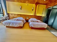 Zha Ga Na Photography Homestay Chinese Inn