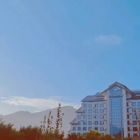 Wanyuan Jinfan Hotel shitai China