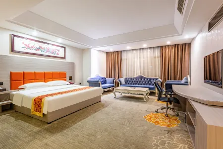 Bin Hu  Medicinal Cuisine Grand Hotel Отели в г. Цичунь