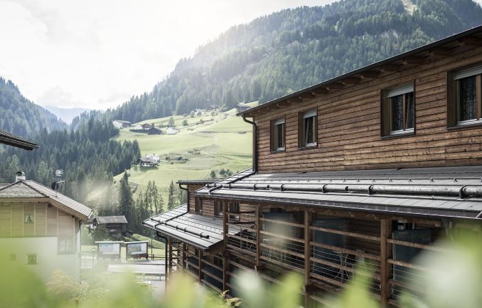 Alpstay - Smart Hotel Saslong