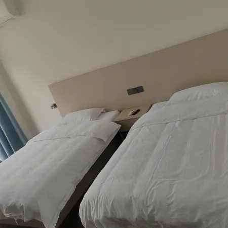 Riverside Residence Homestay