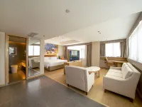 Hot Spring Resort Hotel Tongwei İlçesi otelleri
