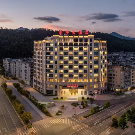 LongFeng Hotel
