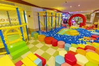 Ooedo onsen Premium Shirahama Saichoraku（Old:Yukai Resort Premium Shirahama Saichoraku）