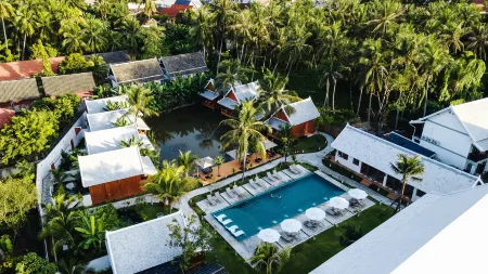 The Jam Boutique Hotel Luang Prabang Отели рядом с достопримечательностью «Ват Сиенгтхонг»
