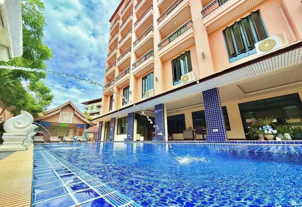 2. 미도 호텔 파타..