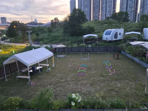 Park Nature Hillside Отели рядом с достопримечательностью «Tai Fu Tai Mansion»