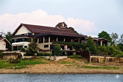 Phornpailin Riverside Resort Hotels in Sangkhla Buri District