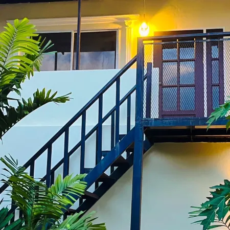 Inghome & Guesthouse