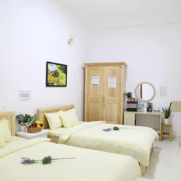 Strawberry Hotel Da Lat