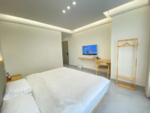 Xiaoye Hotel Hotels near Jinlan Beach