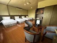Kaliu Hero House Hotels in Matsu