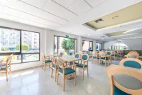 奧羅港口景觀飯店 貝尼東住宿飯店