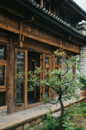 Weishan Fengchuan Tower Wenquan Chinese Inn (Weibaoshan Scenic Area)