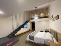 Lvtu Yasu Holiday Hotel (Wentang Gujing Spring Street Branch)