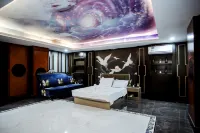 Underskies Spa and Hotel