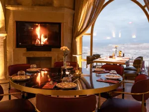 磨石山洞套房酒店