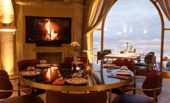 Millstone Cave Suites Hotel