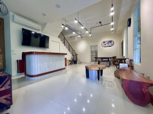 Meet Corner B&B