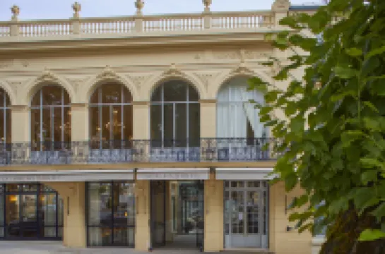 Hôtel les Lumières - Relais & Châteaux