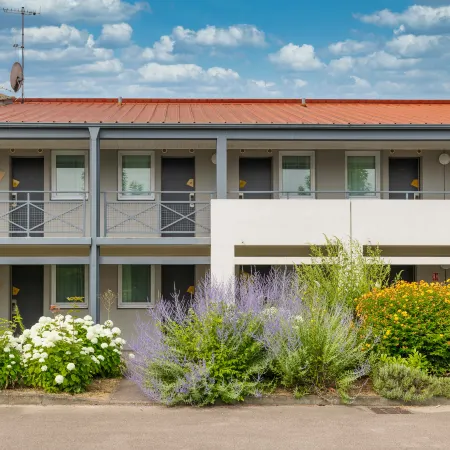 B&B HOTEL Troyes Barberey Отели рядом с достопримечательностью «Стадион «Стад де л’Об»»