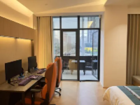 Linying Morning Electronic Sports Hotel (Dongfang International Shopping Plaza Branch)