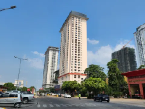 A One Oasis River View Hotel