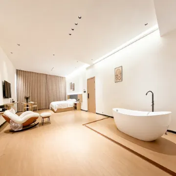 Lipu Xinyi Hotel Отели в г. Липу