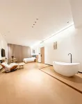 Lipu Xinyi Hotel