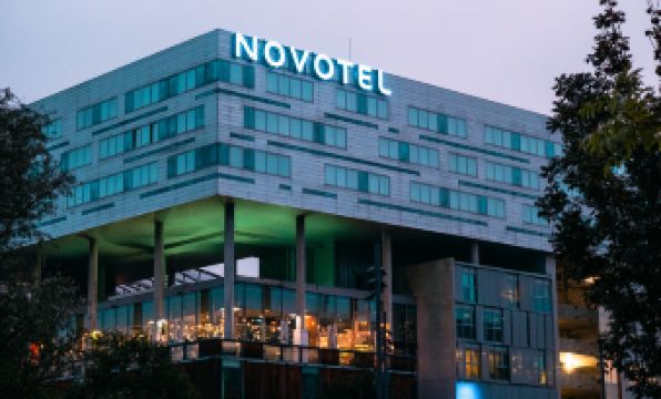 Novotel Lyon Centre Confluence Bord de Saone