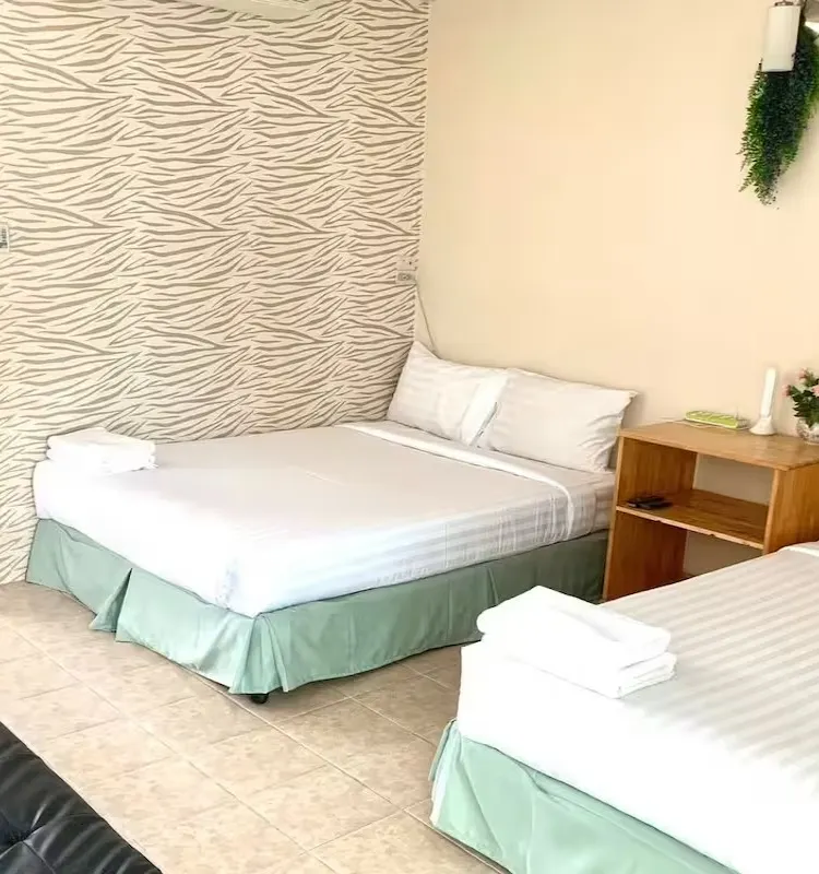 ห้องสแตนดาร์ด เตียงใหญ่หรือเตียงแฝด