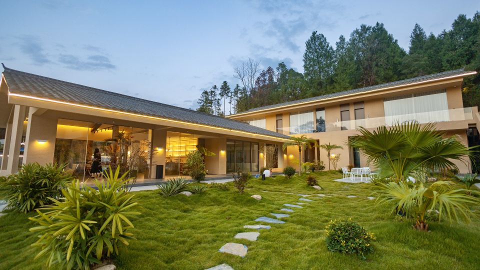 Chyanmu Hidden Village Retreat