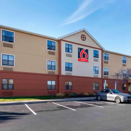 Studio 6 Extended Stay Rochester Henrietta NY