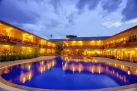 Bacchus Home Resort - Beach
