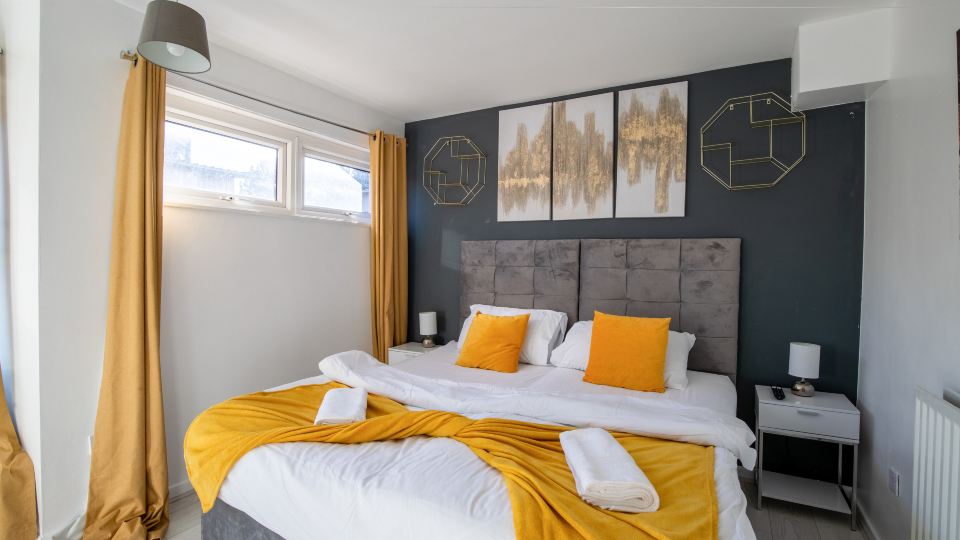 2 bed Smart Stay in Five Ways