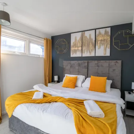 2 bed Smart Stay in Five Ways