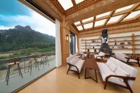 Yayu MOUNTAIN Designer·Light and Elegant Homestay (Zagana Branch)