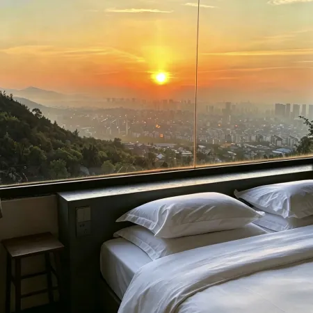 ROLLZ Yeluzi Hotel