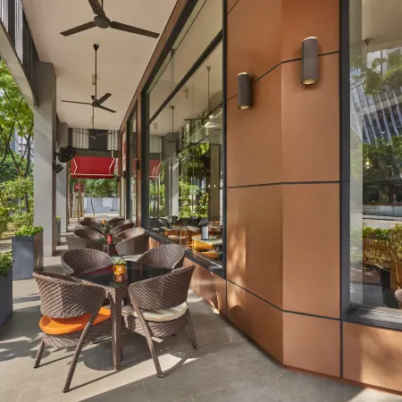 Ibis Singapore Novena Отели рядом с достопримечательностью «Станция метро Novena»
