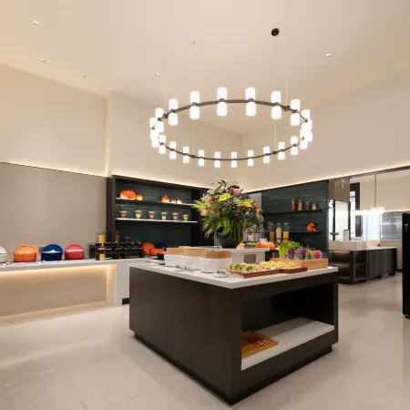 Meizhu Meishu Hotel (Xinyang Huaibin People's Government Branch)