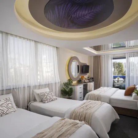 İS HOTEL Отели рядом с достопримечательностью «Эски Лара»
