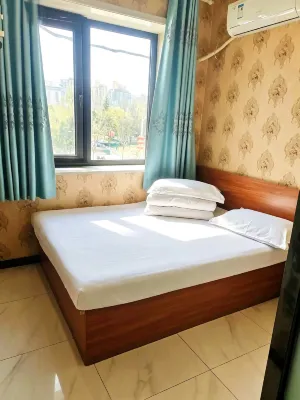 Qinghongyuan Hotel Hotel di Area Stasiun Kereta Api Barat Beijing