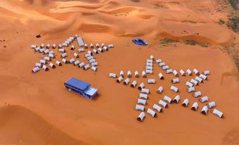 Brilliant Starry Sky Starry · Sunset Sand Reflection 360° Panoramic Desert Homestay