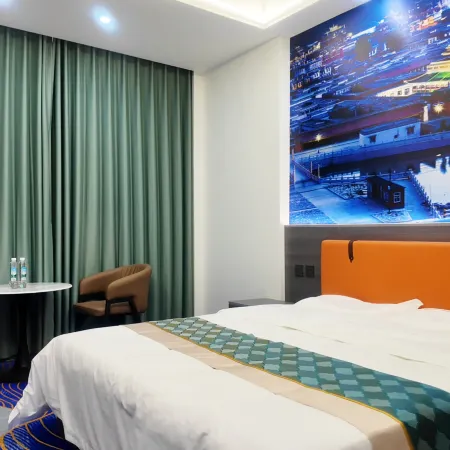 Luqu Zaxi Xiqing Hotel